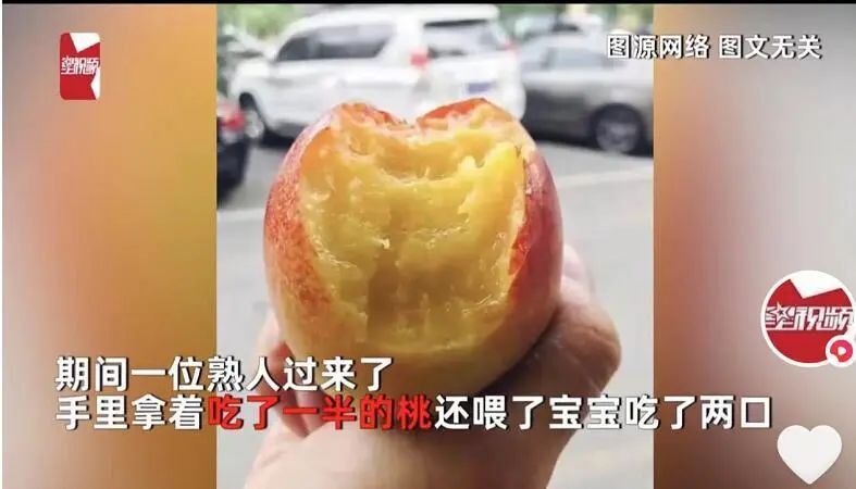 奶奶嚼碎花生喂2岁宝宝致其患病：亲友的这些举动，得罪人也要阻止