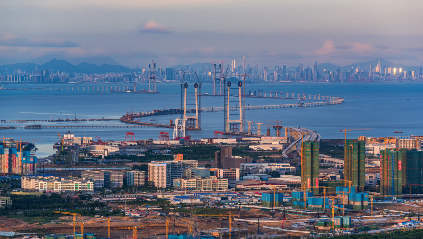 1月70城房价跌幅减小，楼市最难关已过？专家：主流可能还是持续下跌。