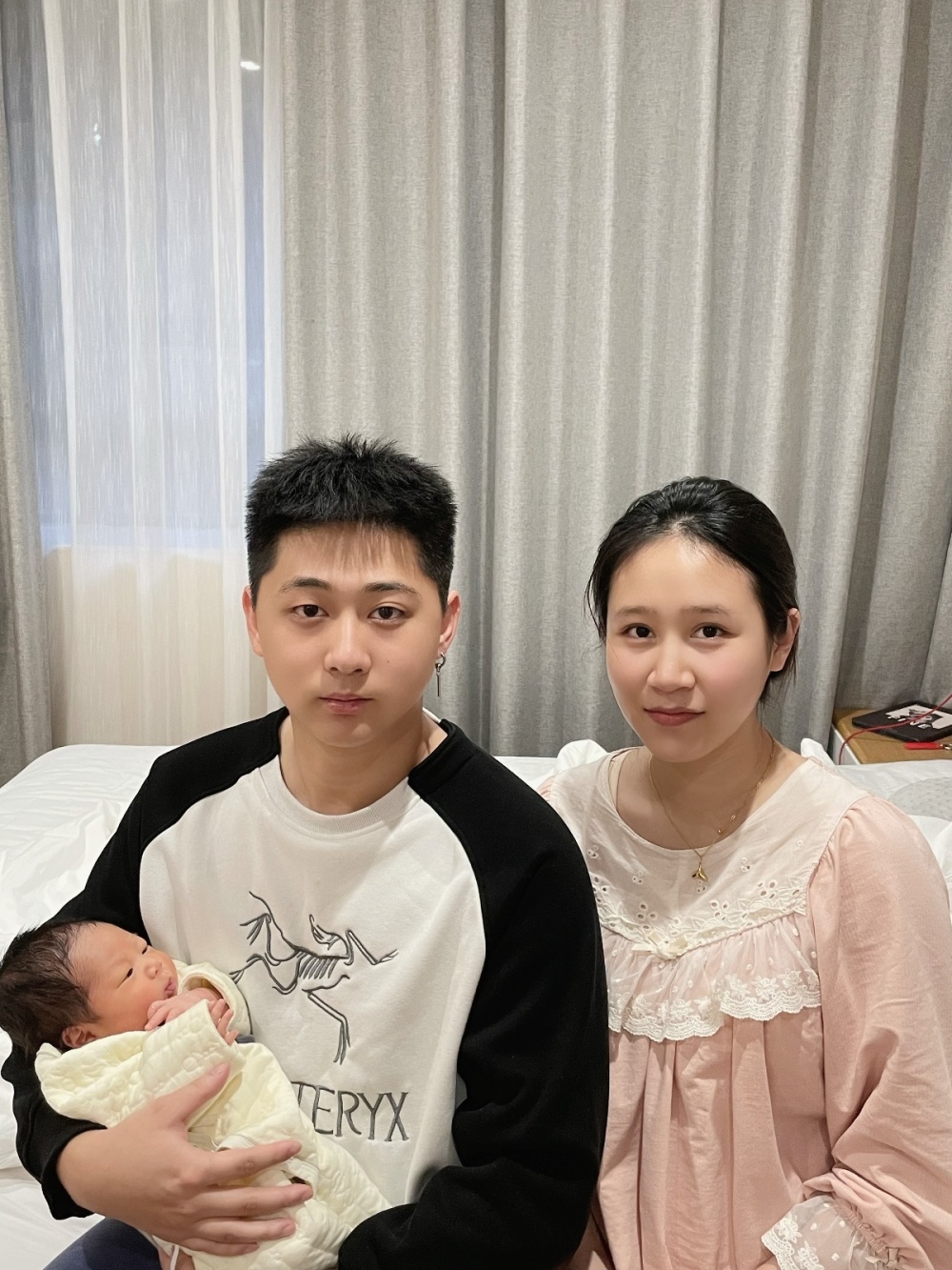 本命年迎来“小龙仔”，00后新手妈妈直呼“很幸福”