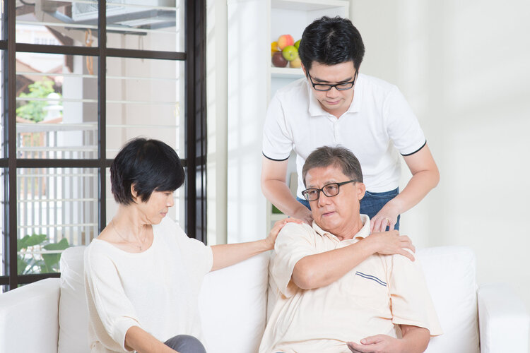 “连坐式孝顺”让子女们很反感，可是老人却觉得理所应当