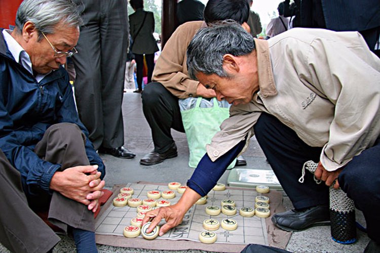 运动还是静养？钟南山院士建议常做这3种运动，延年益寿。