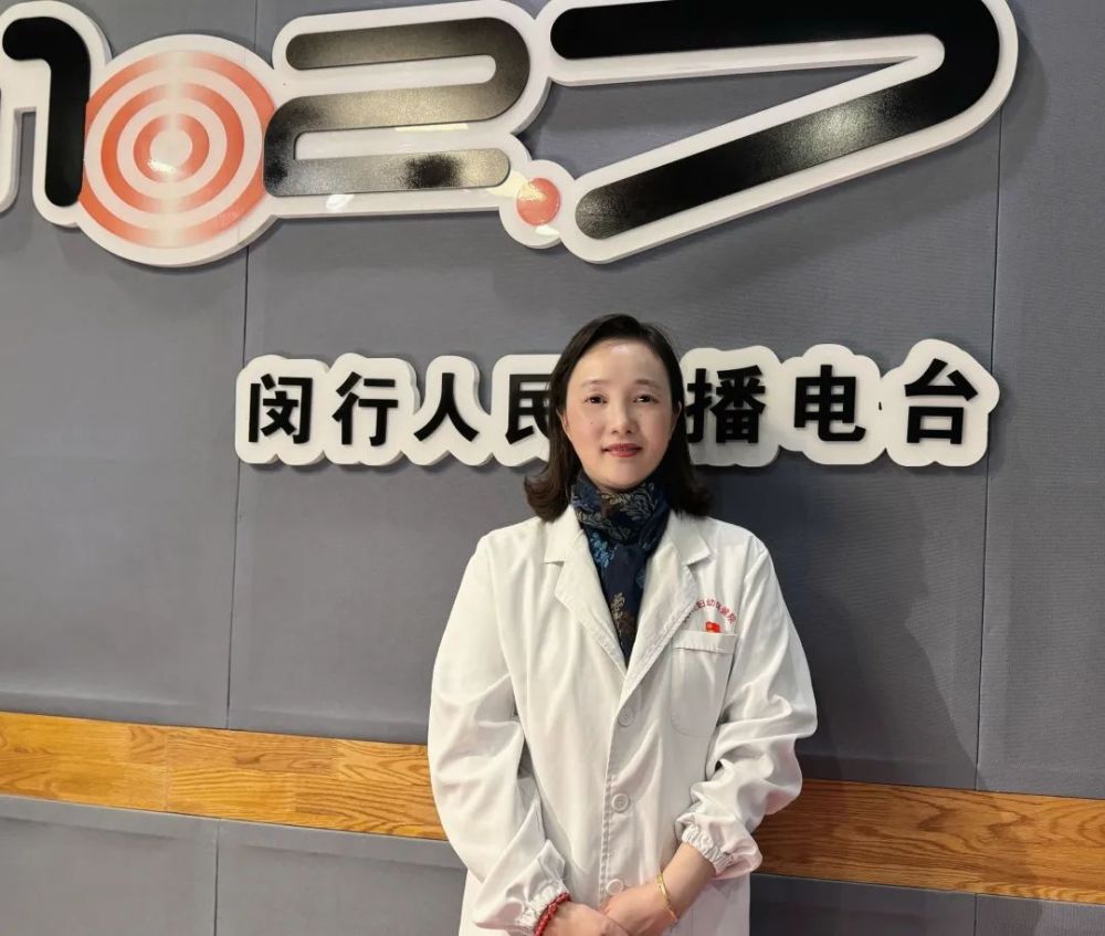 6个月后母乳没营养了吗？什么时候适合添加辅食？丨健康总动员