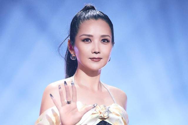 《浪姐5》完整名单曝光，没有准C位，多人备受争议，6位国际艺人