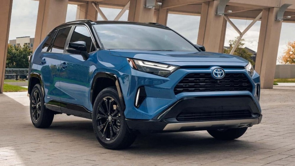 全新丰田荣放RAV4曝光，造型硬派，内饰焕然一新，你会喜欢吗？