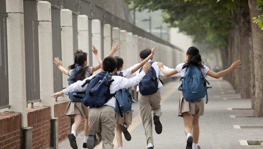 新学期，家长三少四多，助力孩子学习动力满格