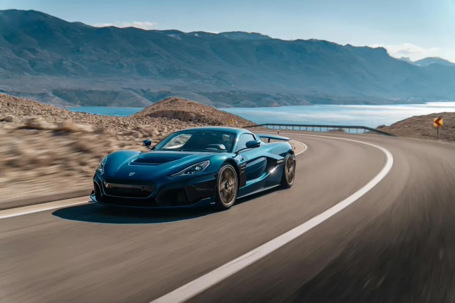 马斯克称全新特斯拉Roadster零百加速不到一秒，Rimac CEO回应