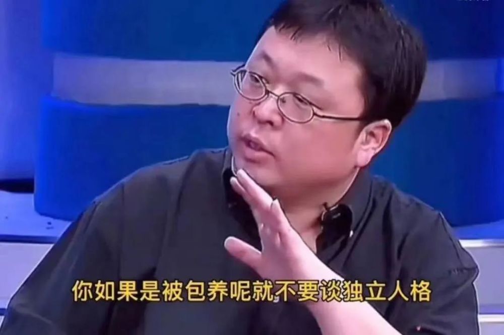 “人格独立”的王自如，还欠3383万