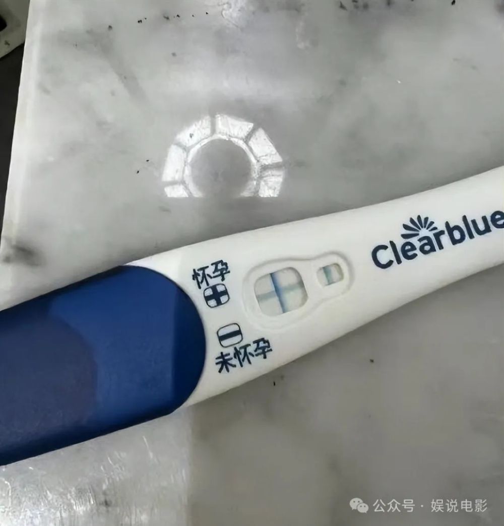 恭喜！张纪中小31岁老婆杜星霖又双叒叕怀孕，他们已育有两个孩子