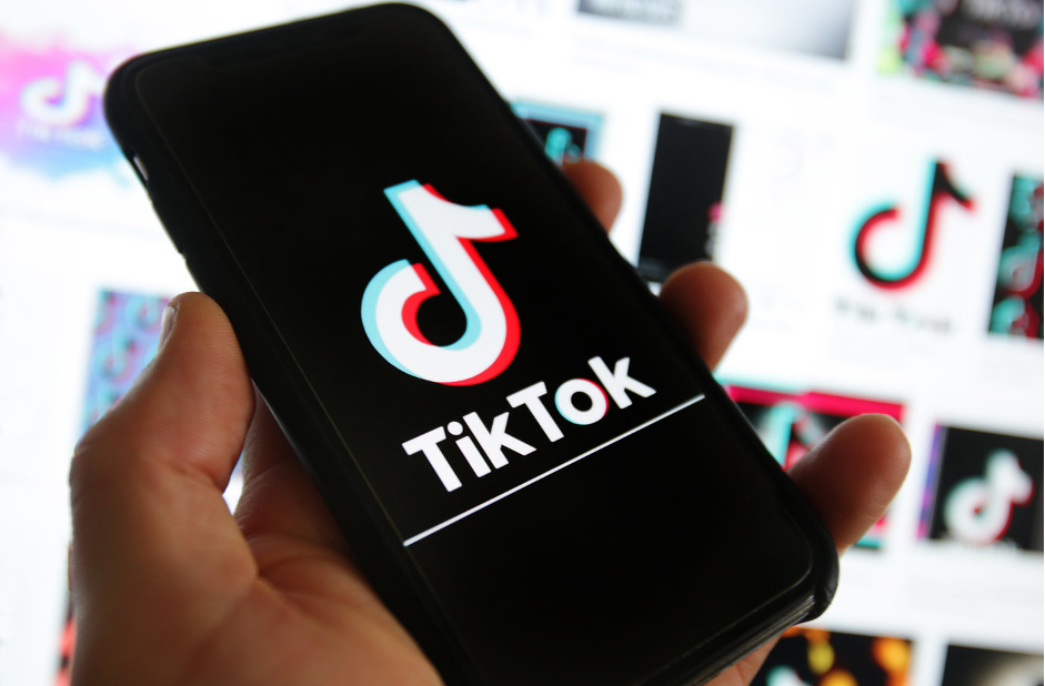 周受资再谈TikTok：信任、AI和沙特计划