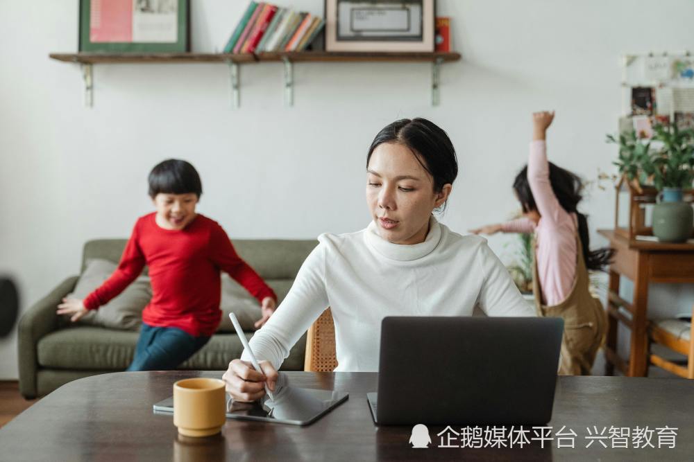 面对不听话的孩子，妈妈这样说话更有效