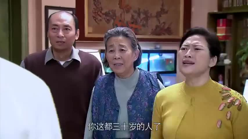 拼命想逃离父母的巨婴们，到了大学也不能幸免