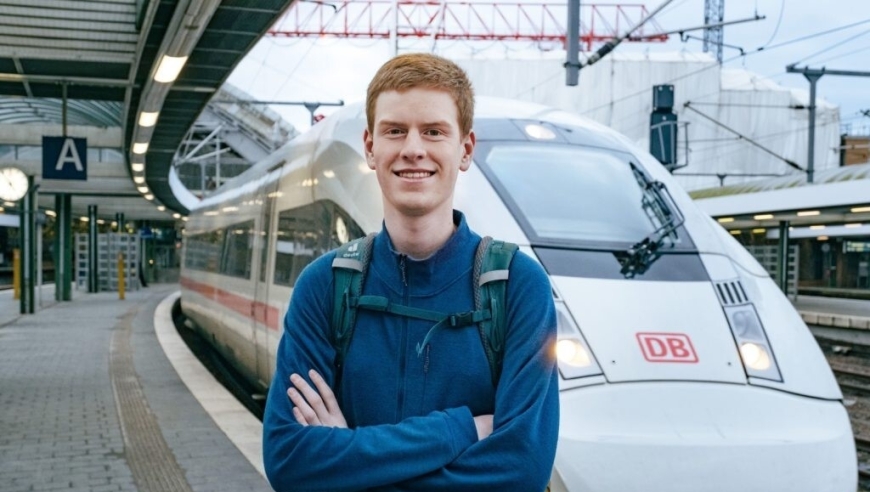 17岁少年火车游欧洲，50万公里足迹，绕地球12圈，览尽欧洲风情。