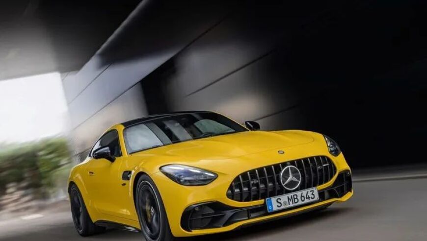 AMG GT 43上阵！搭载传说中最强大的2.0T引擎，只需4.6秒即可破百。