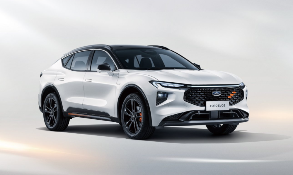 "期待震撼登场！全新福特蒙迪欧SUV：备受瞩目的2.0T混动动力，搭载92号燃油——或仅需10万元左右的购车选择"