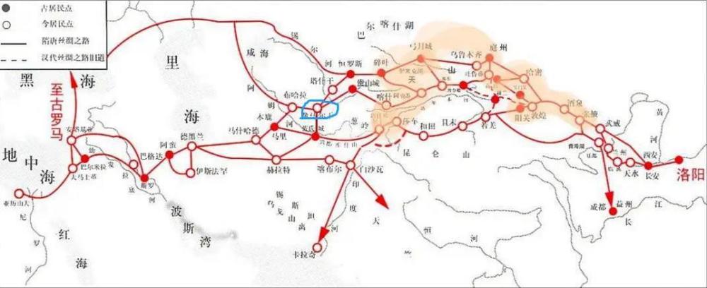 "欧洲各国携手重塑全球互联网文化：为何摒弃俄语、采用拉丁字母的‘非俄罗斯化’政策在全球引发关注？"