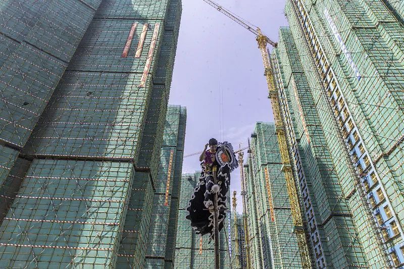 "数字力量：揭秘房地产市场的潜力与救赎之道 - 一个深度剖析房市前景的全面解读"