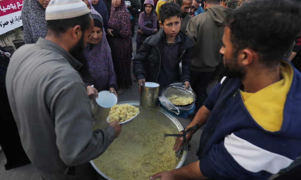 "美国惊呼：加沙地区可能正遭遇人道灾难：极度饥饿威胁此地民众生活"