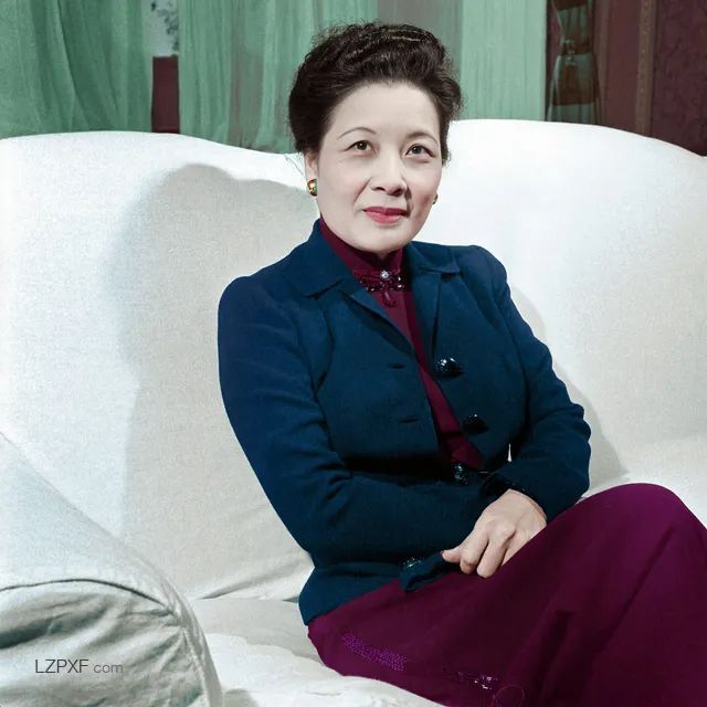 "1949年上海：中美两国驻军的历史交融与现代交织"