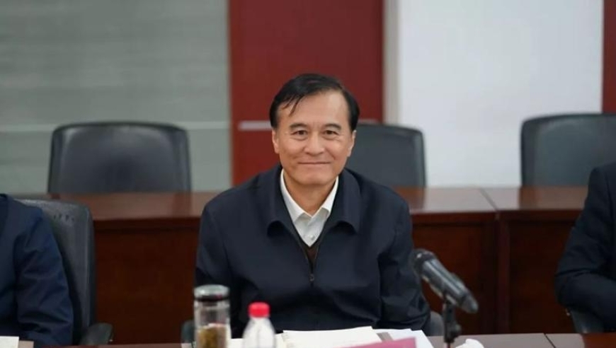 知名汽车制造商江淮汽车前董事长安进被调查：曾自述曾身为老厂长的父亲