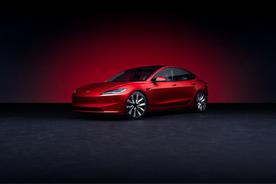 新款特斯拉Model 3，购车即享豪华漆面与四驱升级，售价调整至25.99万起！