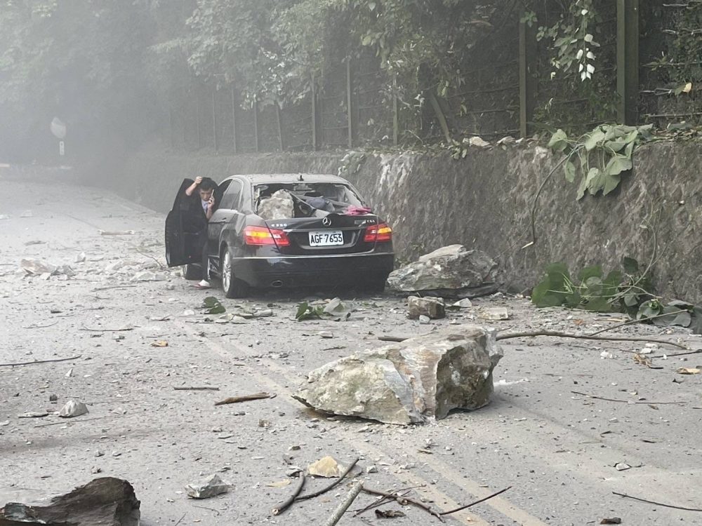 "台湾海域地震引发海啸，福建网友：频感头晕"