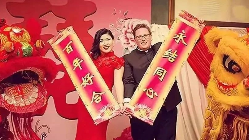 上海‘洋女婿’阿福与朱莉正式宣布离婚：愚人节玩笑？早有预见？