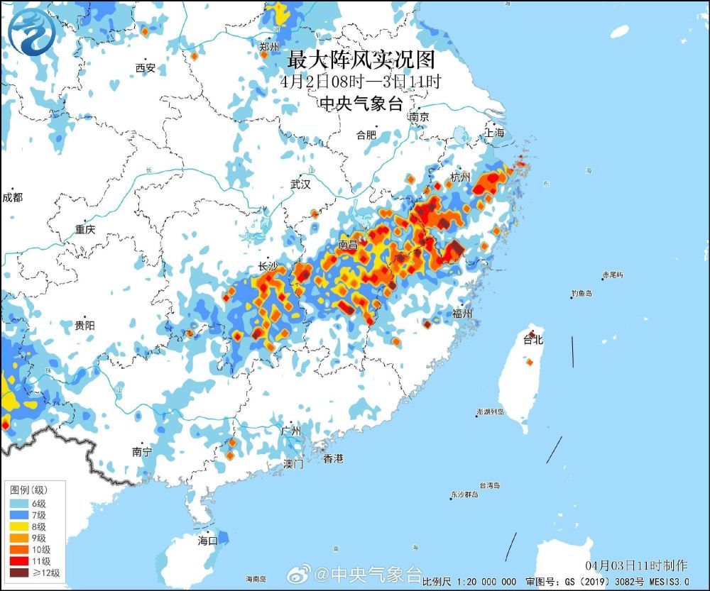 "暴雨再次袭来！专家预测：超12级冰雹将至，全国特别危险！"