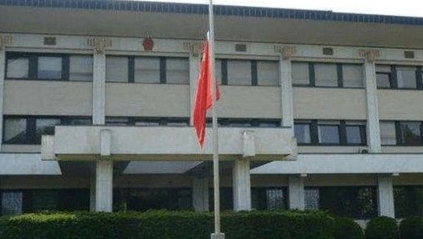 新加坡暂停跨境汇款通道，警惕中国使馆重要提示：选择银行保障你的辛勤汗水！