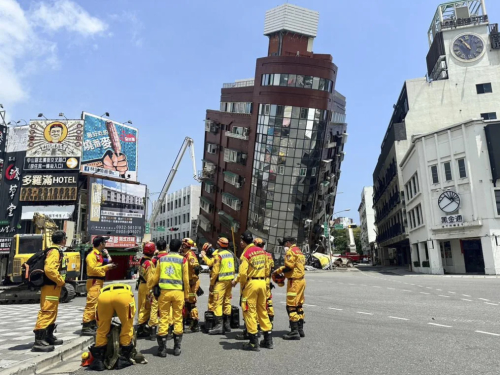 "解析惊世力量：32颗原子弹与死亡数量之间的关联"