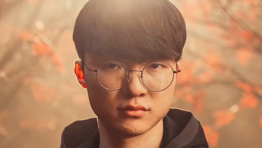 疯狂炮轰Faker：他为何如此轻视比赛，还经常借此找借口？