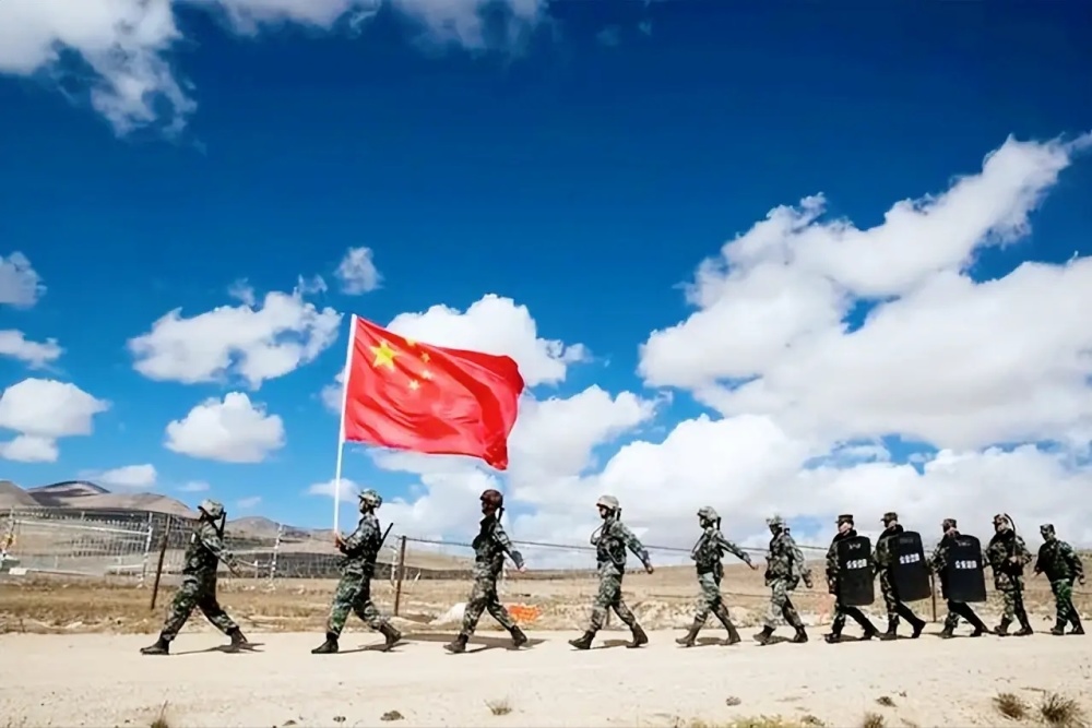 "中国决定在藏南地区正式启用更多使用地名，使当地民众有更深的认同感和归属感。印度却面临进退两难的困境。"