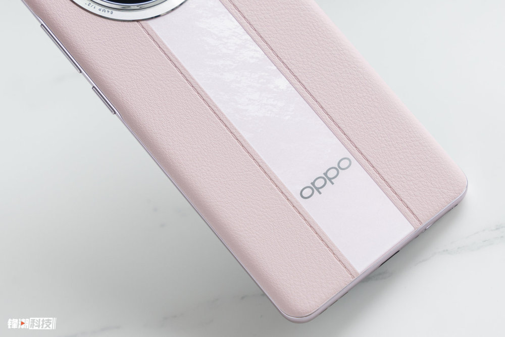 "OPPO A3 Pro：兼顾耐用与独特设计，让你的手机更加与众不同"