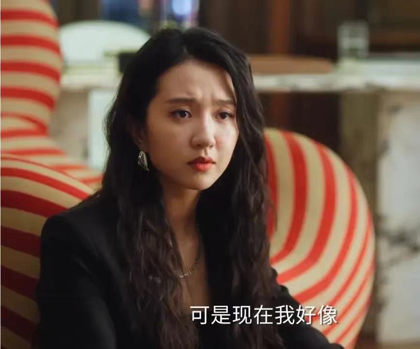 "《承欢记》杨紫与许龄月同框：一场演技大PK，谁笑到最后？"