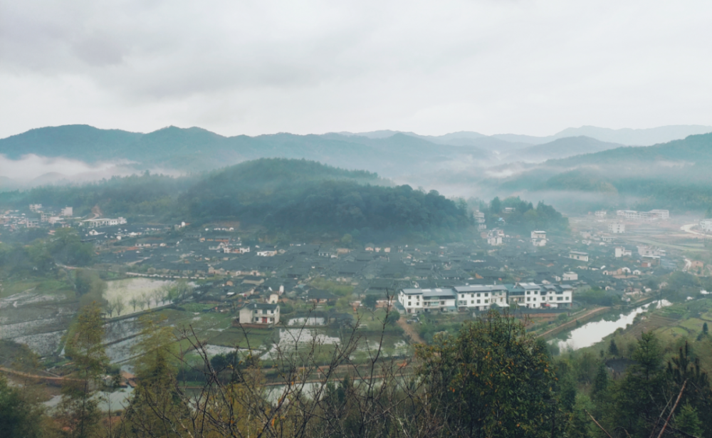 "重构记忆：邀请您与古村建筑专家共建心灵家园——共建竹穹顶与面包窑的社区"