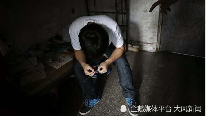 互联网世界里的“孩子出事了”：关于12-14岁未成年人涉重罪的严惩启示

别再将“小孩子不懂”当作对未成年人犯罪行为的宽恕