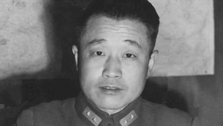 蒋介石空投两封信，杜聿明哑口无言：东北必将失去!