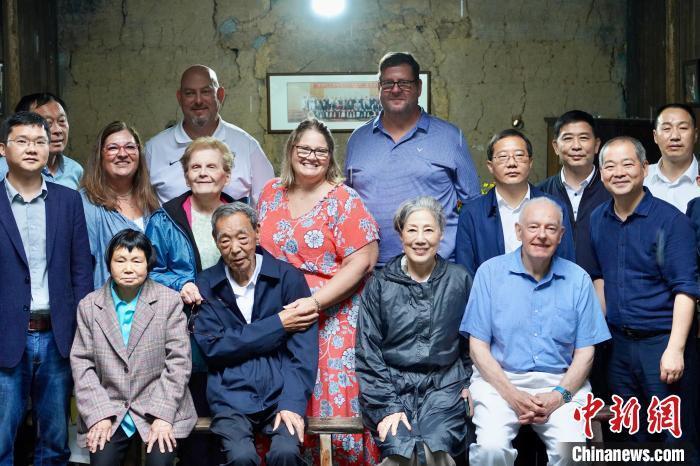 "浙江衢州：寻找杜立特突袭者子女协会的探访之旅：探索父辈们的足迹"