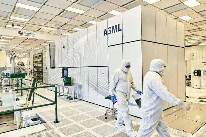 "ASML CEO：将提供中国已经安装的设备的服务，没有任何障碍可言！"