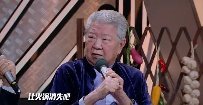 "蔡澜隐居豪宅，每天50万请专人照顾，被封为‘人间清醒’"