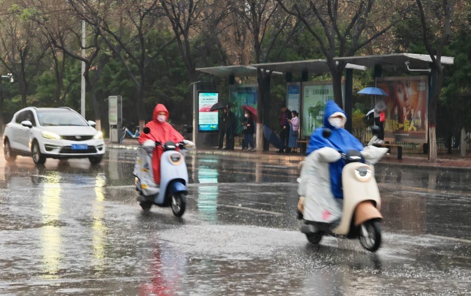 宁夏4月暴风雨背后的天气原因分析：权威专家解读