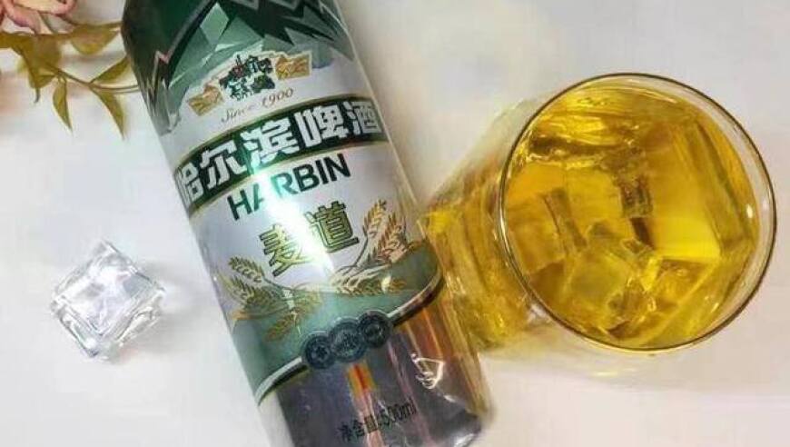 哈尔滨啤酒疑因呕吐毒素被指违规生产，业内关注产品是否满足标准