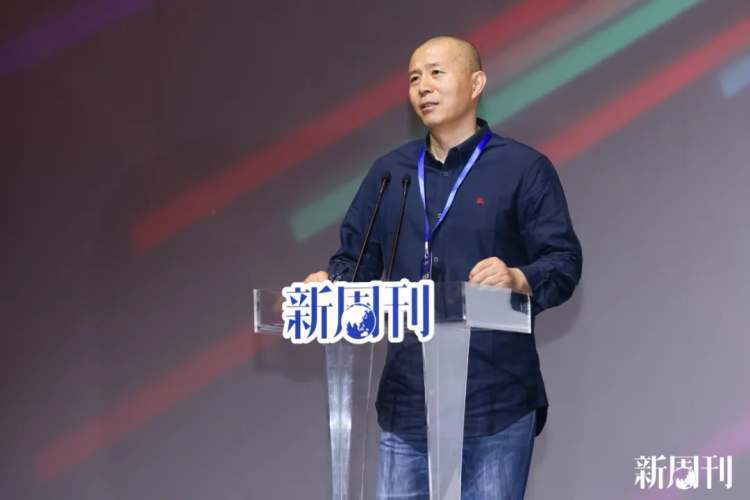 "毕飞宇：为何众多作家涌向热门榜单？解读文学排行榜的奥秘"