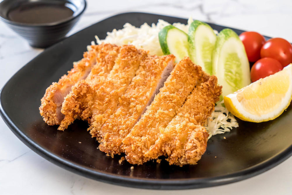 "明确您的饮食需求：不饥饿但又渴望进食，可能需要关注营养摄入"