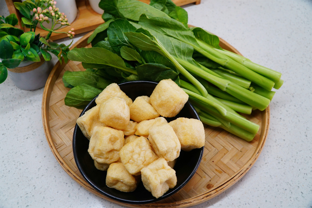 "夏季之际，别再偏食猪肉了！多吃这两种食物，让你的健康在夏天更绿意盎然！"