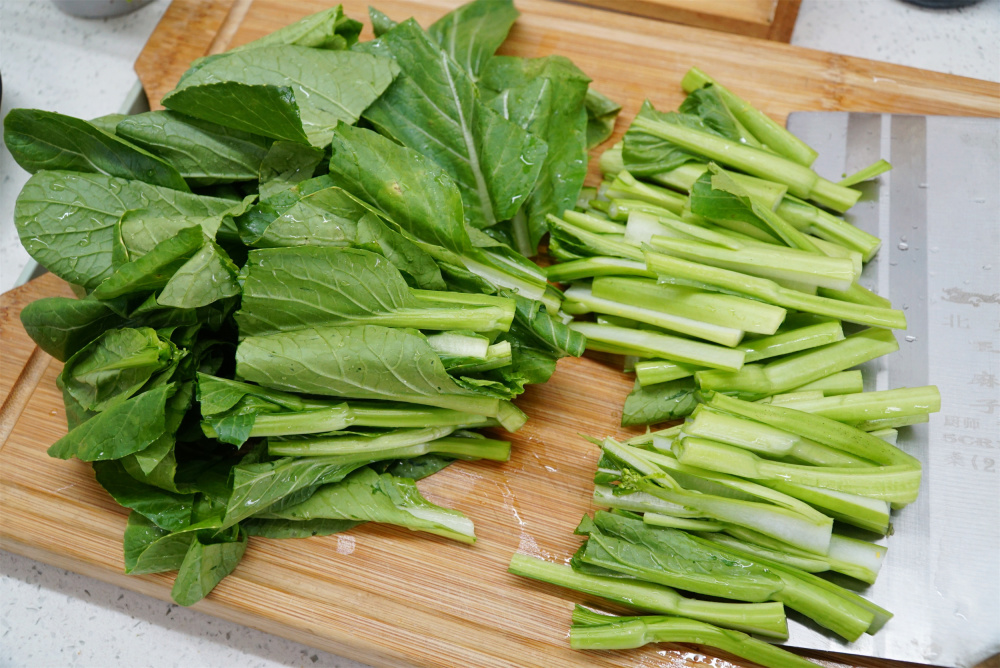 "夏季之际，别再偏食猪肉了！多吃这两种食物，让你的健康在夏天更绿意盎然！"