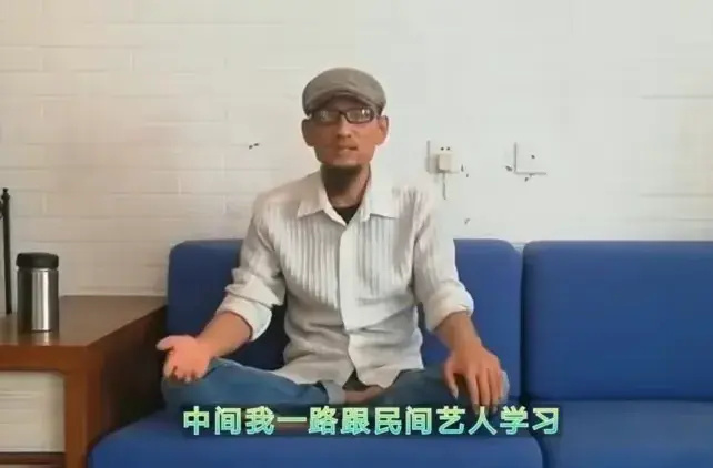 "阿宝为何不受关注？并非他的演技差，而是他没有接触过互联网，更别提网络元素了"