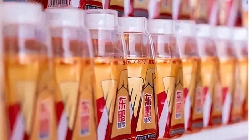 东鹏饮料全国销量爆发，挑战新旧交替的市场格局