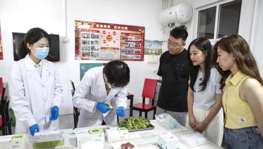 丰台区：‘您点我检’进校园，家长参与监督市场监管活动