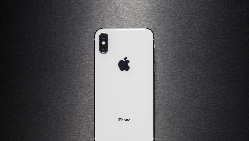 iPhone X 是否被过度宣传成过时产品？：科技为何耐用品逐渐转化为消耗品？