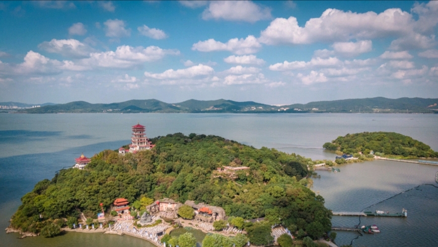 鼋头渚：体验宁静与活力的交融——您的太湖仙岛之旅